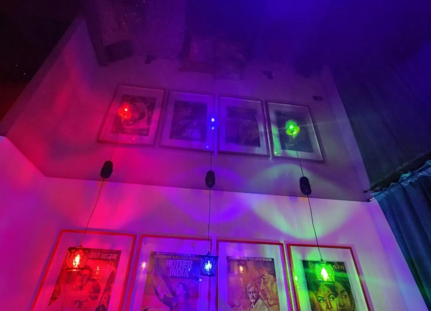 アパート Warszawa Central House - Studios In Warsaw With Private Jacuzzi, Full Access To Sauna, Gym And Billards - Studia Z Prywatnym Jacuzzi Oraz Dostepem Do Sauny, Silowni I Bilarda ポーランド